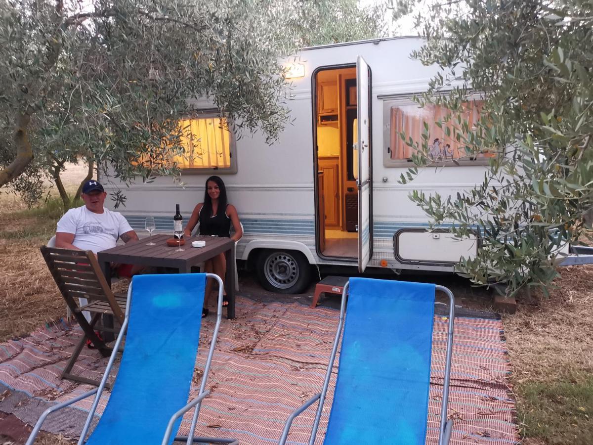 Jacuzi Cottage In The Olive Grove Pula Eksteriør billede